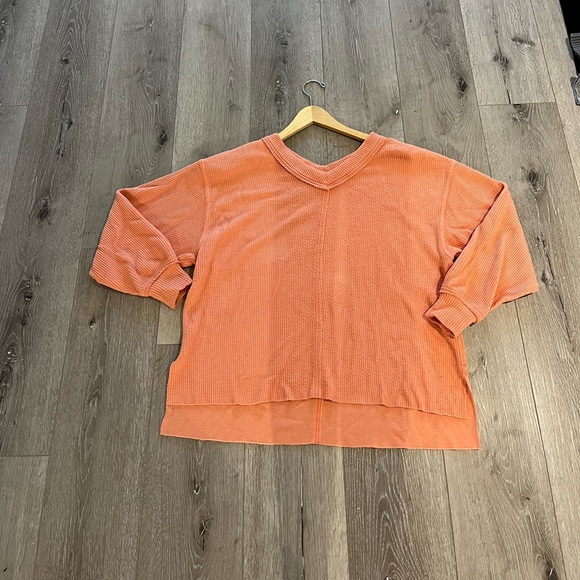 Salmon/ pink oversized Aerie sweater - Picture 2 of 4